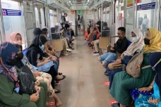 KCI Pastikan Tarif KRL...