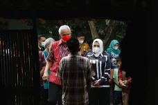 Tekan Kemiskinan, Ganjar...