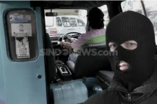 Waspada Copet di Angkot...