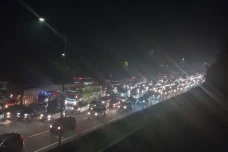 Tol Jakarta-Cikampek...