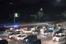 Tol Jakarta-Cikampek...