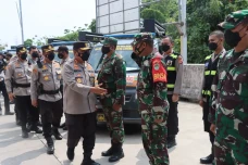 Kapolda Jabar Pastikan...