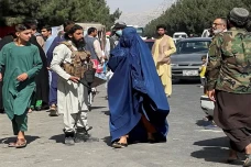 G7 pada Taliban: Setop...