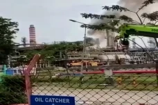 Tewas Tersambar Api...