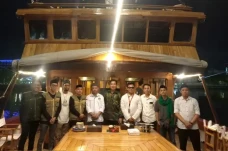 Rumah Gurutta Gandeng...