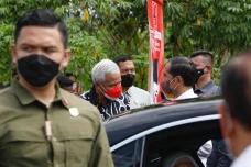 Hadiri Rakernas V Projo,...