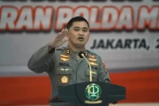 Pesan Menohok Fadil...
