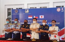 Tiga Negara Gelar Latihan...