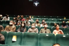 Nobar Film Srimulat:...