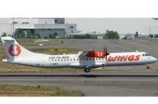 Pesawat Wings Air Terperosok...
