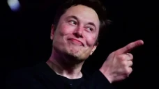 Elon Musk Minta Karyawan...