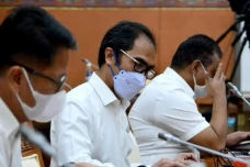 Vaksin BUMN Masuk Uji...