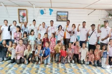 Disambangi Pengurus...
