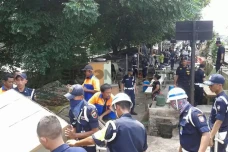 Pemkot Jaktim dan PT...