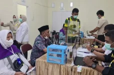 Positif Covid-19, Jamaah...