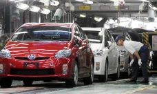 Minta Maaf Lagi, Toyota...