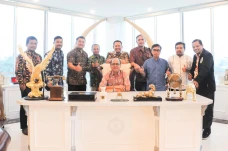 Bertemu Wartawan Senior,...