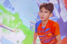 Along Tolak Latih Nino,...