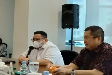 Tangkal Hoaks Pemilu...
