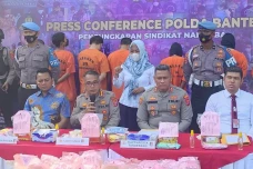 Polisi Tangkap 7 Pengedar...