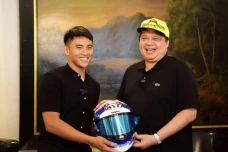Temui Menko Airlangga,...