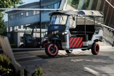 Keren dan Canggih, Becak...
