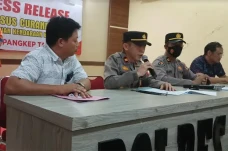 Tiga Maling Motor di...