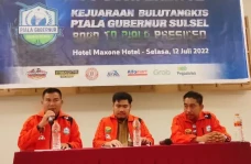 Ratusan Atlet Bulu Tangkis...