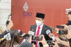 6 Oknum Kementerian...