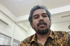 Waketum Garuda Kritisi...
