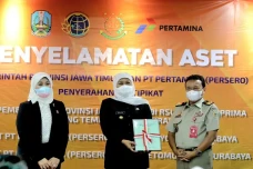 Pemprov Jatim Selamatkan...
