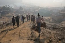 Tolak Keberatan Myanmar,...