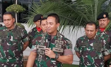 Panglima TNI soal Senjata...