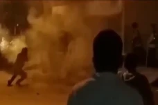 Mencekam! Tawuran Bersenjata...