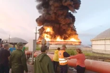 Pelabuhan Supertanker...