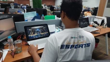 Gelar Turnamen Mobile...