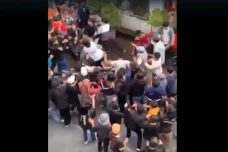 Video Viral! 2 Kelompok...