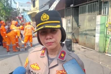 Polisi Periksa 9 Saksi...