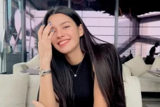 Bukan Kekasih, Susan...