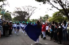 Aksi Gerak Jalan Waria...