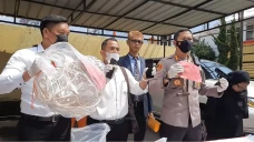 Sebelum Dibuang ke Garut,...