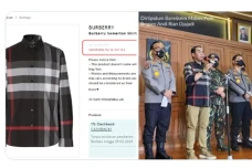 Kemeja Burberry Brigjen...