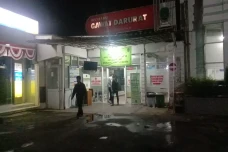 Remaja Dibacok Gerombolan...