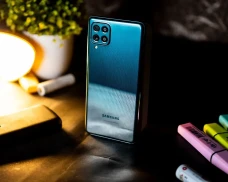 HP Samsung Aman Dimainkan...