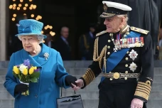 Kisah Cinta Ratu Elizabeth...
