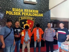 Ngaku Polisi, 2 Pemuda...