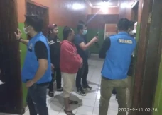 Gerebek Tempat Karaoke...