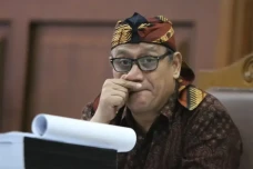 Kasus Kalimantan Tempat...