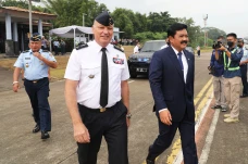 Hadi Tjahjanto Terima...