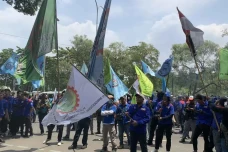 Terima Perwakilan Buruh,...